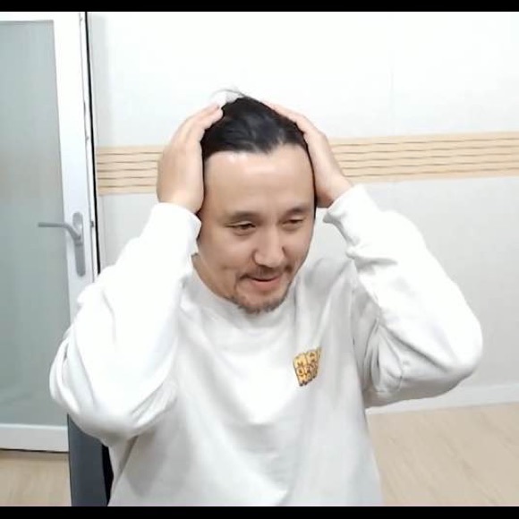 Meet your Posher, Sam - Picture 1 of 1